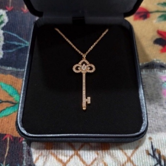 Magnificent Key Pendant with Sparkling Stone Inlay